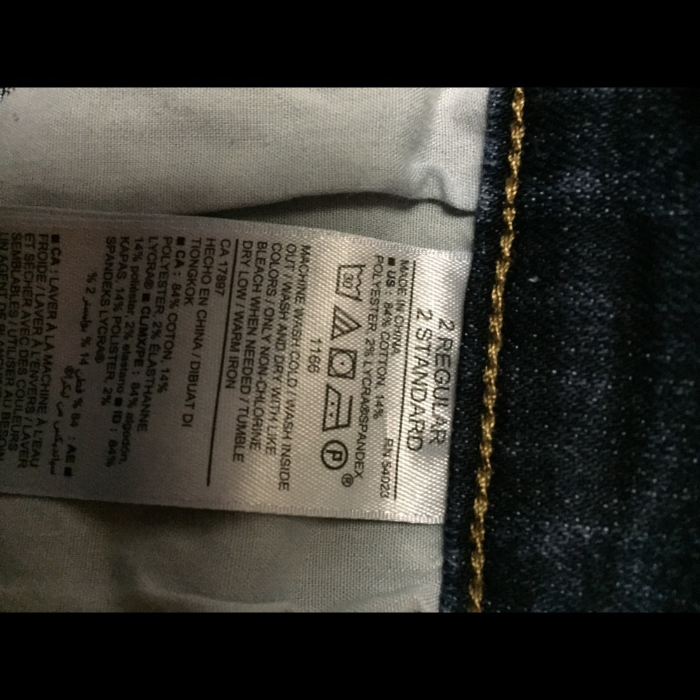 Jeans - Picture 3 of 3